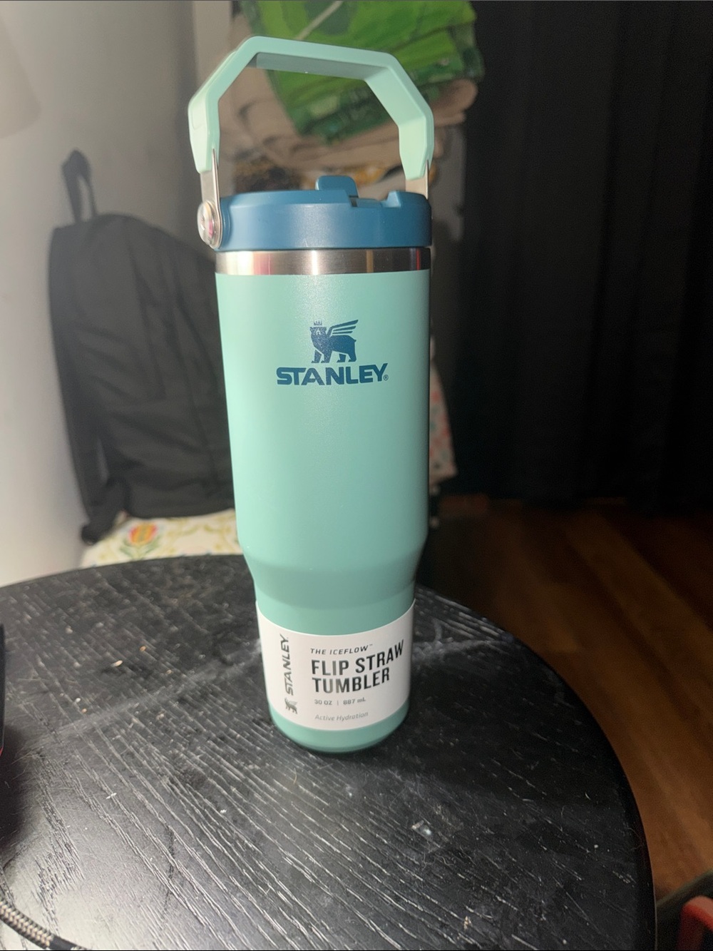 30oz light green & green Stanley flip straw tumbler